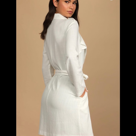 COPY - All About Style Ivory Belted Trench Coat. - Picture 2 of 3